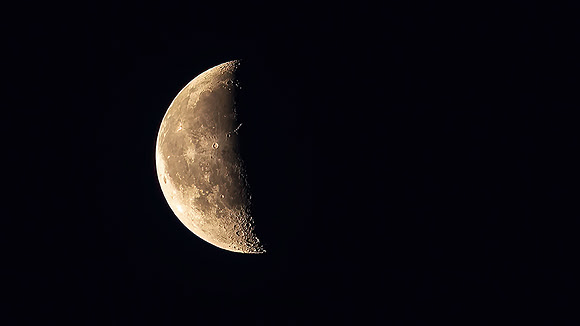 Dark Side of the Moon