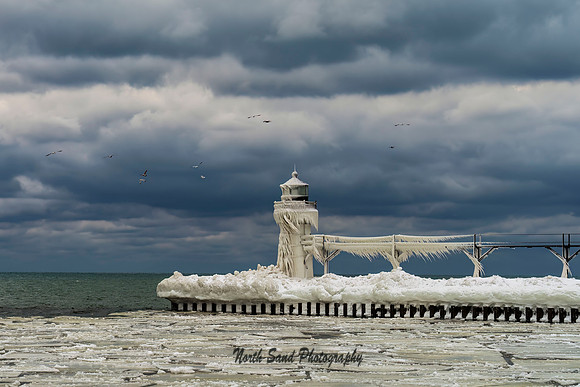 North Pierhead Lighthouse