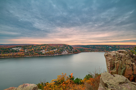 Devil's Lake Autumn