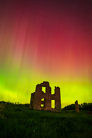 Aurora over Ruins II