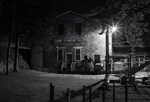 Lodi Canning BW